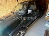 Usado Nissan Terrano 125 CV (91 kW) 1998 Verde SUV