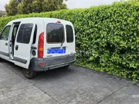 Usado Renault Kangoo 105 CV (77 kW) 2009 Blanco Monovolumen