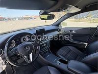 Usado Mercedes A200 Urban 136 CV (100 kW) 2014 Gris / plata Berlina