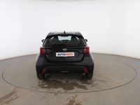 Usado Toyota Yaris Edition 125 CV (91 kW) 2022 Negro Berlina
