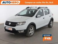 Usado Dacia Sandero Stepway 90 CV (66 kW) 2015 Blanco Berlina