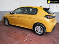 Usado Peugeot 208 Active 75 CV (55 kW) 2023 Amarillo Utilitario