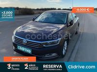 Usado VW Passat Advance 120 CV (88 kW) 2016 Granate Berlina