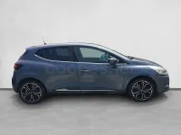 Usado Renault Clio IV Zen 90 CV (66 kW) 2018 Gris / plata Berlina