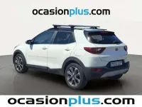 Usado Kia Stonic 101 CV (74 kW) 2018 Blanco SUV