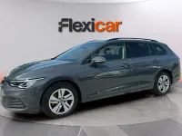 Usado VW Golf VIII Life 110 CV (80 kW) 2022 Gris Familiar