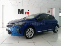 Usado Renault Clio V Evolution 143 CV (105 kW) 2024 Azul Berlina