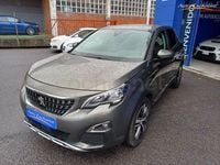 Usado Peugeot 3008 Allure 120 CV (88 kW) 2017 Gris / plata SUV