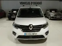 Usado Renault Kangoo Techno 130 CV (95 kW) 2023 Blanco Familiar