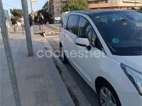 Usado Peugeot 5008 Allure 120 CV (88 kW) 2015 Blanco Monovolumen