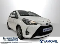 Usado Toyota Yaris Hybrid Active 100 CV (73 kW) 2019 Blanco Berlina