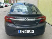 Usado Opel Insignia Selective 130 CV (95 kW) 2016 Marrón Berlina