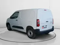 Usado Peugeot Partner Premium 131 CV (96 kW) 2021 Blanco Monovolumen