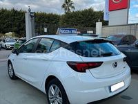 Usado Opel Astra Edition 110 CV (80 kW) 2021 Blanco Berlina
