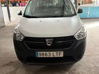 Usado Dacia Dokker Essentiel 109 CV (80 kW) 2021 Monovolumen