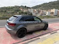 Usado Audi A3 Ambition 110 CV (80 kW) 2015 Gris / plata Berlina