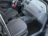 Usado Seat Ibiza Reference 75 CV (55 kW) 2013 Negro Berlina