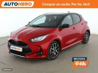 Usado Toyota Yaris Hybrid Plus 116 CV (85 kW) 2022 Rojo Berlina
