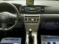 Usado Toyota Corolla Sol 116 CV (85 kW) 2006 Gris / plata Berlina