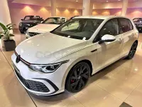 Usado VW Golf VIII GTI 245 CV (180 kW) 2023 Blanco Berlina