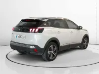 Usado Peugeot 3008 Allure 131 CV (96 kW) 2019 Blanco SUV