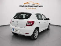 Usado Dacia Sandero 75 CV (55 kW) 2016 Blanco Utilitario