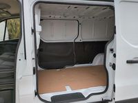 Nuevo Renault Trafic 52 kW (71 CV) 2025 Blanco Monovolumen