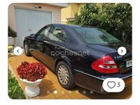 Usado Mercedes E220 Elegance 143 CV (105 kW) 2004 Azul Familiar