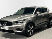 Usado Volvo XC40 Momentum 163 CV (119 kW) 2021 Gris / plata SUV