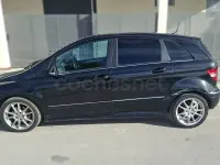 Usado Mercedes B180 Sport Edition 109 CV (80 kW) 2010 Negro Monovolumen