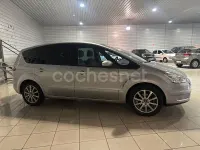 Usado Ford S-MAX Titanium 140 CV (102 kW) 2007 Gris / plata Monovolumen