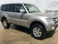 Usado Mitsubishi Montero Intense 160 CV (117 kW) 2007 Plateado SUV