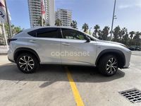 Usado Lexus NX300h Sport Line 197 CV (144 kW) 2015 Gris / plata SUV