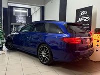 Usado Mercedes C200 160 CV (117 kW) 2019 Azul Familiar