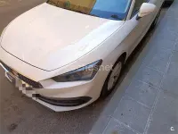 Usado Seat Leon Style 115 CV (84 kW) 2022 Blanco Berlina