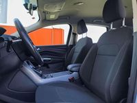 Usado Ford Kuga Trend 120 CV (88 kW) 2019 Blanco SUV