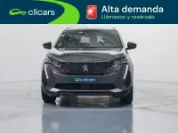 Usado Peugeot 5008 Allure 130 CV (95 kW) 2023 Gris SUV