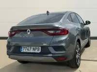 Usado Renault Arkana Intens 145 CV (106 kW) 2022 Gris SUV