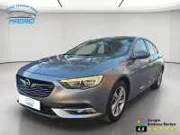 Usado Opel Insignia Selective 140 CV (102 kW) 2018 Gris / plata Berlina