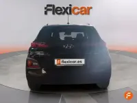 Usado Hyundai Kona 120 CV (88 kW) 2018 Negro SUV