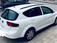 Usado Seat Altea XL Reference 105 CV (77 kW) 2013 Blanco Monovolumen