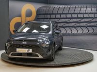 Usado Hyundai Bayon 100 CV (73 kW) 2023 Gris / plata SUV