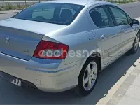Usado Peugeot 407 Premium 140 CV (102 kW) 2010 Gris / plata Berlina