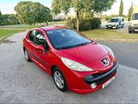 Usado Peugeot 207 95 CV (69 kW) 2010 Rojo Berlina