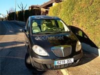 Usado Lancia Musa 95 CV (69 kW) 2004 Negro Monovolumen