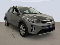 Usado Kia Stonic 100 HP (73 kW) 2025 Cinzento SUV