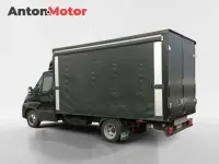 Usado Iveco Daily 137 CV (100 kW) 2021 Negro Van