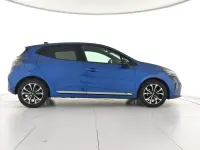 Usado Renault Clio V Techno 100 CV (73 kW) 2025 Azul Berlina