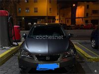 Usado Seat Ibiza CONNECT 90 CV (66 kW) 2017 Gris / plata Berlina