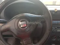 Usado Seat Toledo Stella 100 CV (73 kW) 2000 Verde Berlina